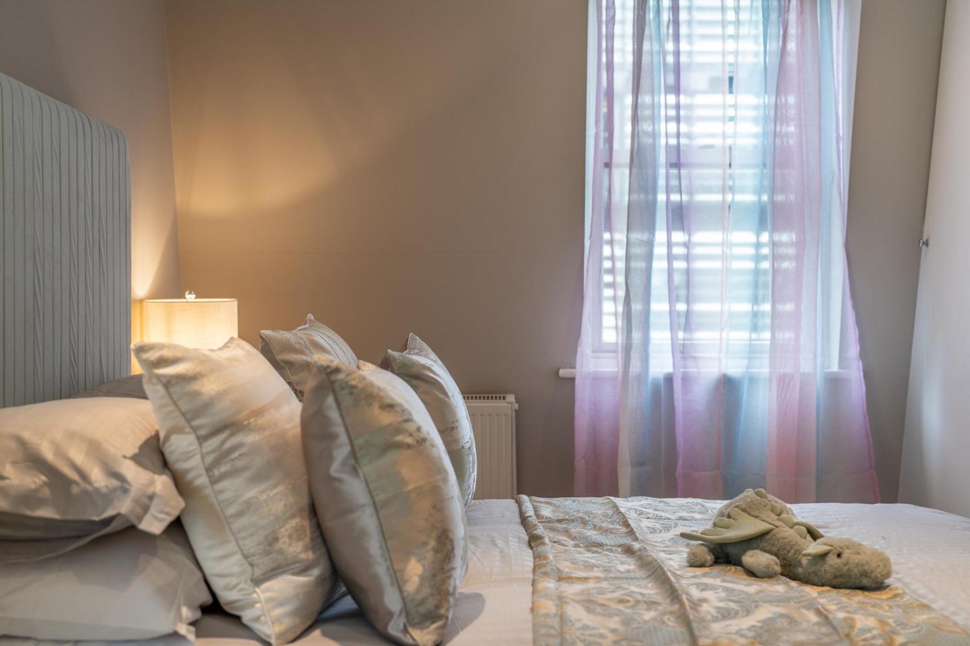 Huge 200Sqm Luxury 3-Bedroom Mews Villa London Exterior photo